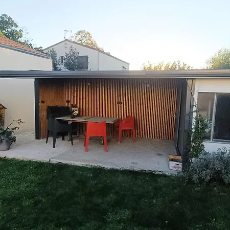 Holiday home Maison De Chez Axel Les Herbiers